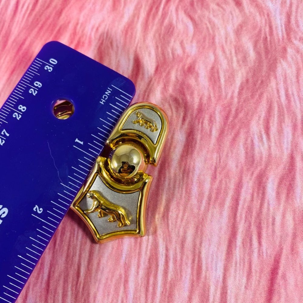 Killer vintage cool Two-Tone hinged panther clip earrings - Picture 4 of 4